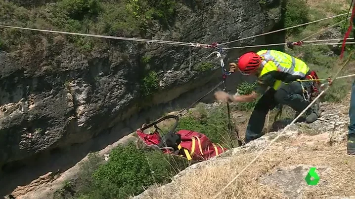 Frame 9.123151 de: RESCATES GUARDIA CIVIL