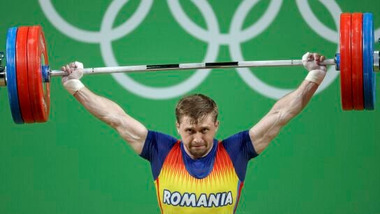 Gabriel Sincraian, durante su ejercicio en los Juegos de R&iacute;o
