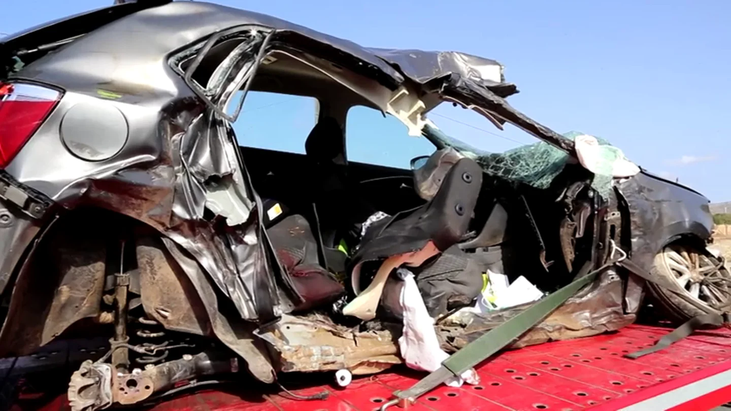 Frame 36.511685 de: Una familia muere en un accidente de tráfico al noreste de Mallorca Frame 36.511685 de: Una familia muere en un accidente de tráfico al noreste de Mallorca
