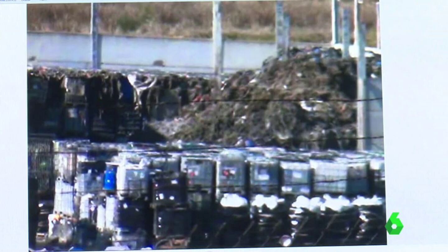 Frame 0.0 de: Confirman que la nave de Chiloeches camuflaba residuos qu&iacute;micos con escombros 