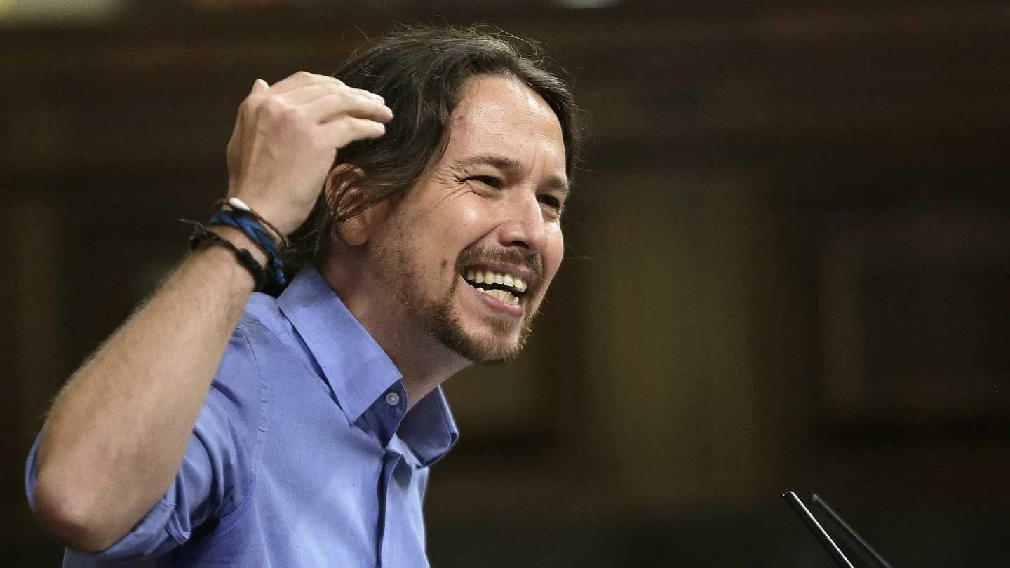Pablo Iglesias, a Mariano Rajoy: "Es mentira que vayan a combatir la corrupción; ustedes lo son, está en sus genes" Pablo Iglesias, a Mariano Rajoy: "Es mentira que vayan a combatir la corrupción; ustedes lo son, está en sus genes"