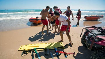 Dos hombres mueren ahogados en pocas horas en playas de Alicante