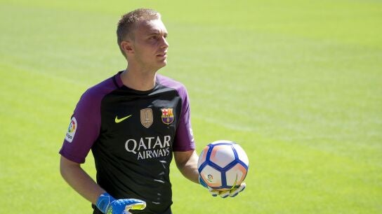 Jasper Cillessen, con la el&aacute;stica blaugrana