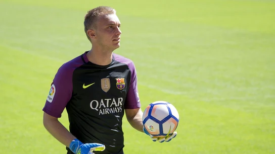 Jasper Cillessen, con la elástica blaugrana Jasper Cillessen, con la elástica blaugrana