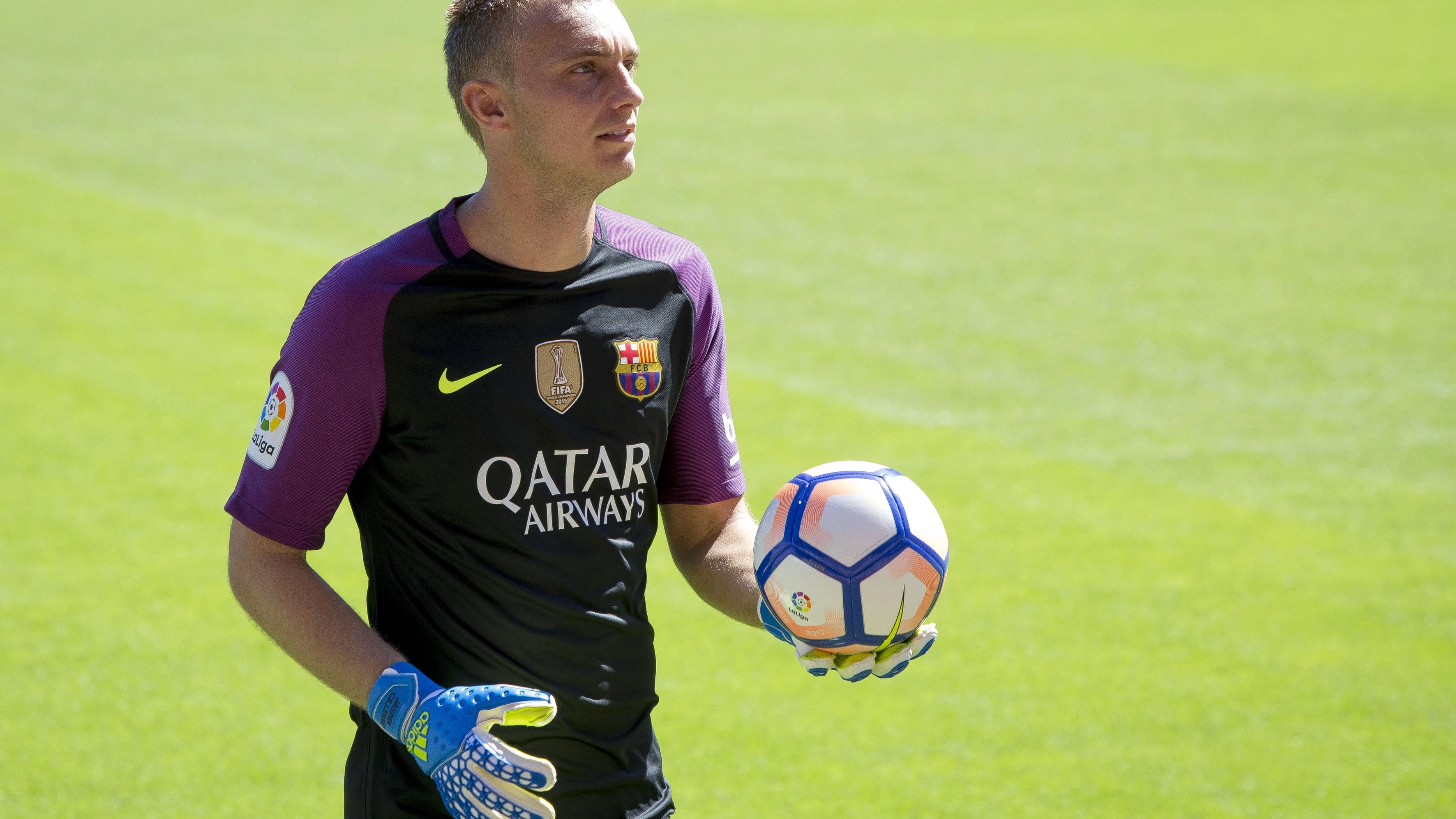 Jasper Cillessen, con la el&aacute;stica blaugrana