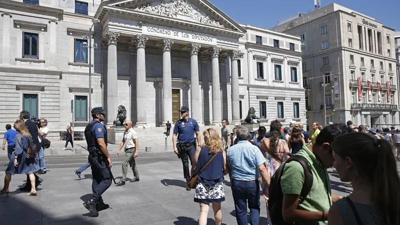  Exterior del Congreso de los Diputados 