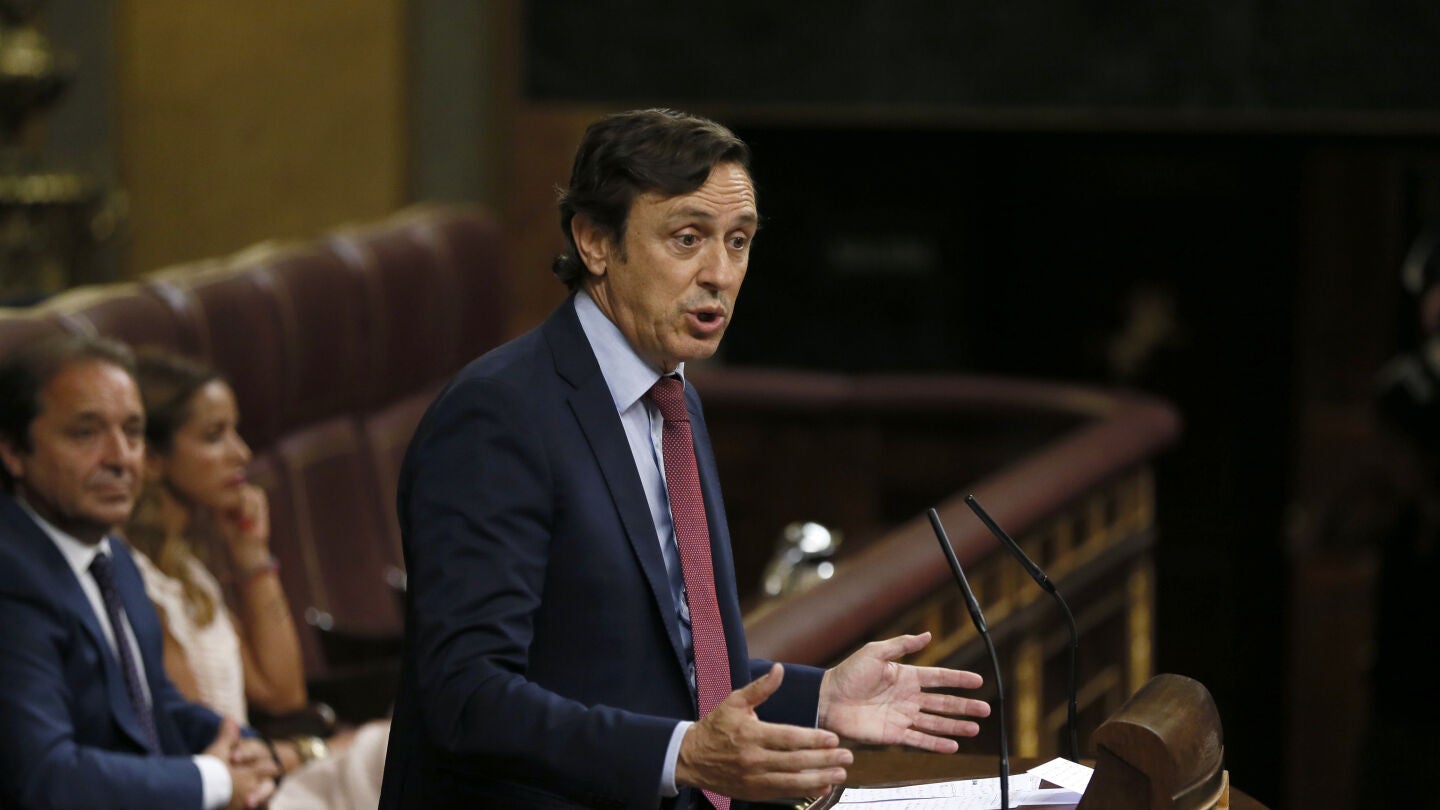 Rafael Hernando responde duramente a Albert Rivera: "No firmo acuerdos para 15 minutos"