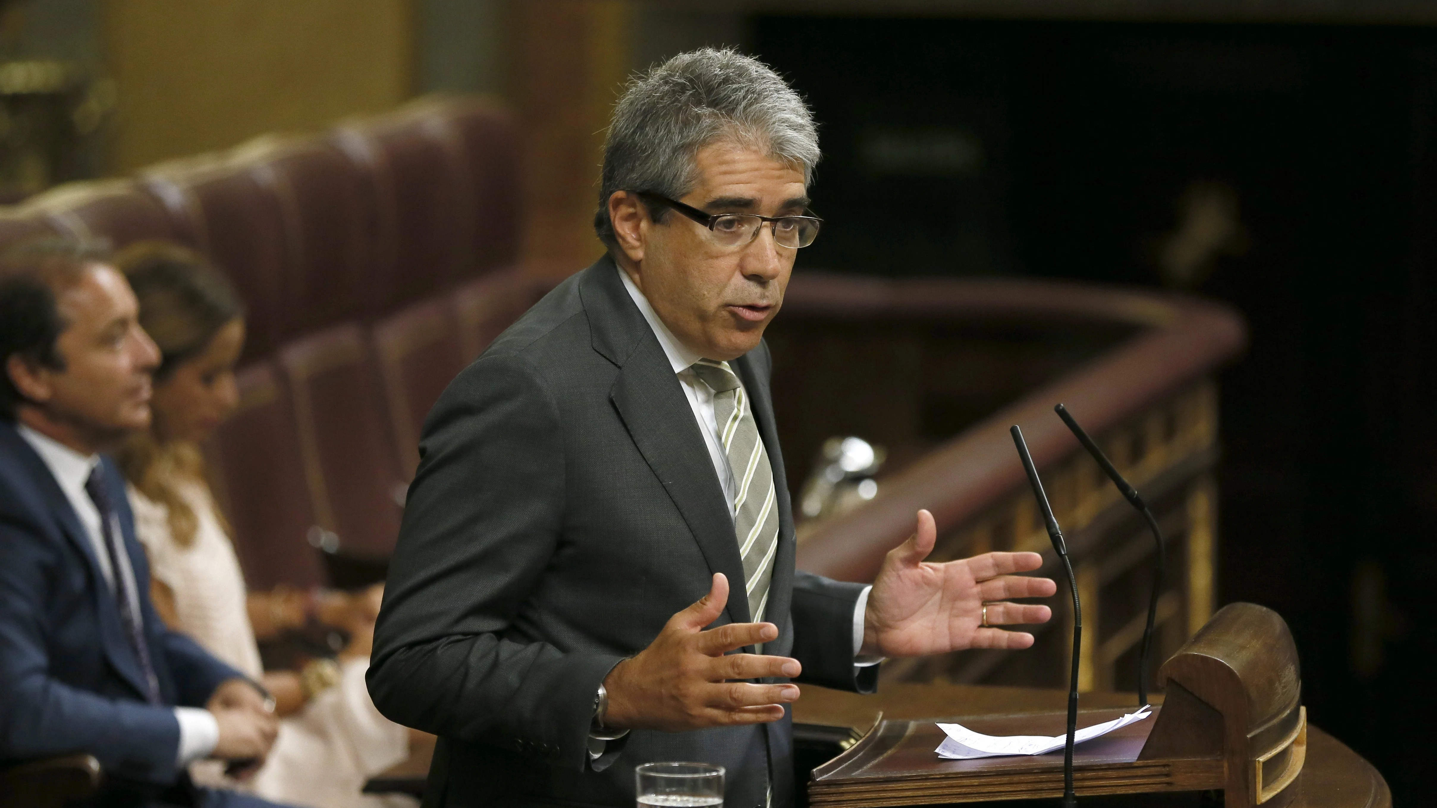 Francesc Homs a Pedro Sánchez: "Si toma la iniciativa estamos dispuestos a hablar y sabe de qué; de democracia y Cataluña"
