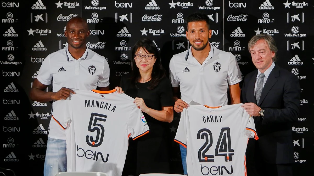 Layhoon, con Mangala, Garay y Pitarch