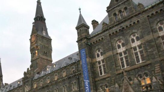 Fachada exterior de la Universidad de Georgetown, en Washington, Estados Unidos