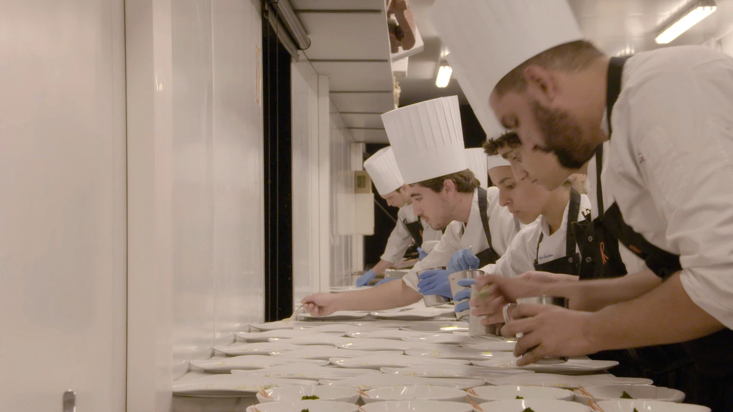 Dentro de El Celler de Can Roca Dentro de El Celler de Can Roca
