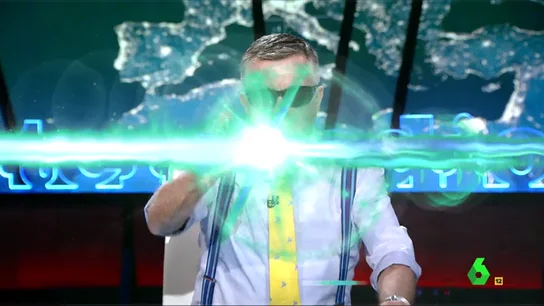 Frame 142.083152 de: MEN IN BLACK Frame 142.083152 de: MEN IN BLACK