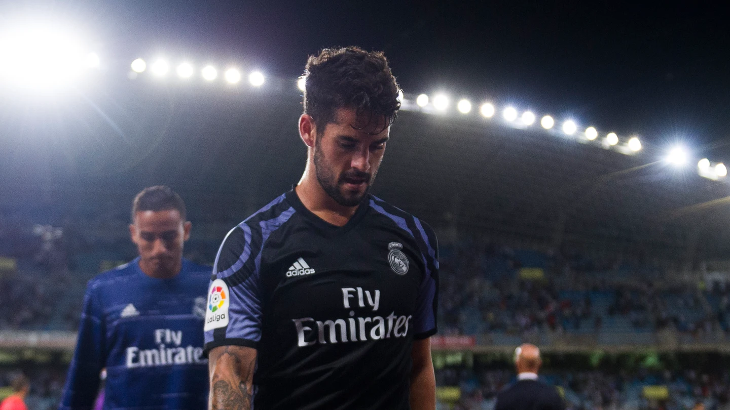 Isco, cabizbajo en un partido con el Real Madrid. Isco, cabizbajo en un partido con el Real Madrid.