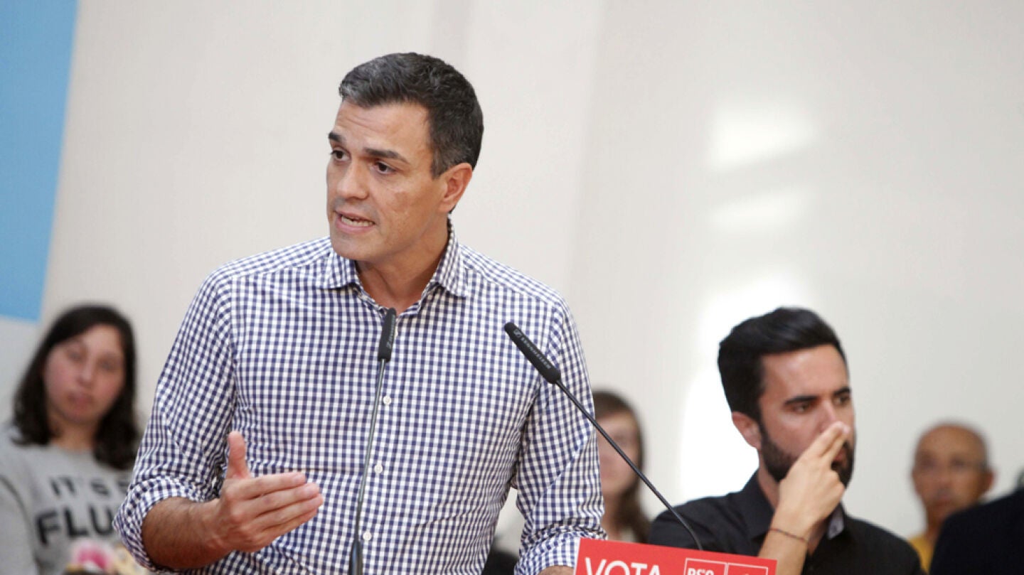 Pedro S&aacute;nchez durante un acto en Galicia