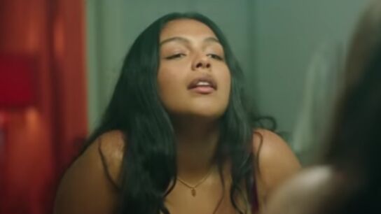 la nueva campa&ntilde;a de HyM rompe con los c&aacute;nones de belleza impuestos por la sociedad y refleja el mundo real