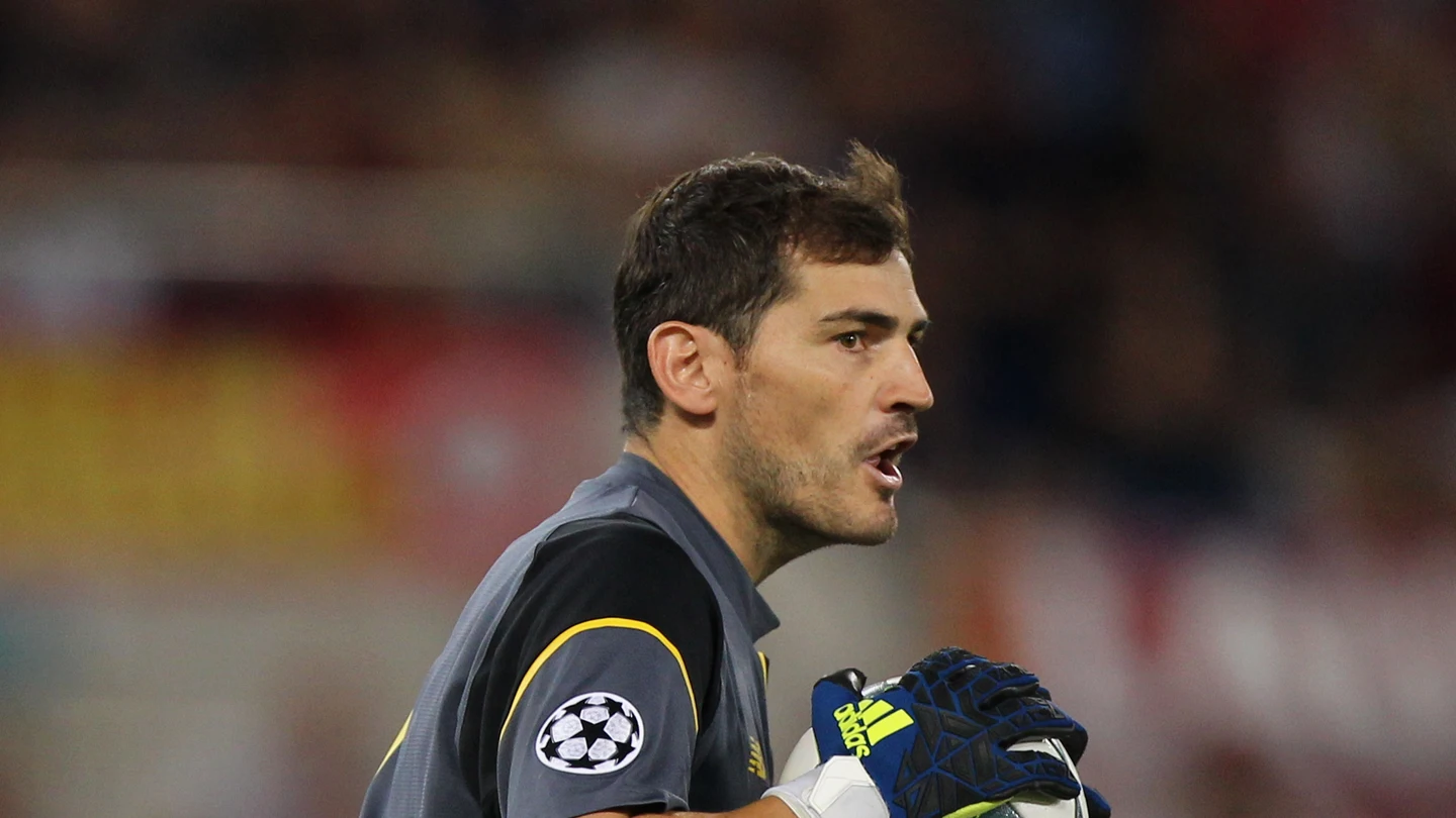 Casillas, en un partido con el Oporto Casillas, en un partido con el Oporto