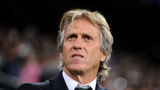 Jorge Jes&uacute;s dirigiendo al Sporting de Portugal en el Bernab&eacute;u.