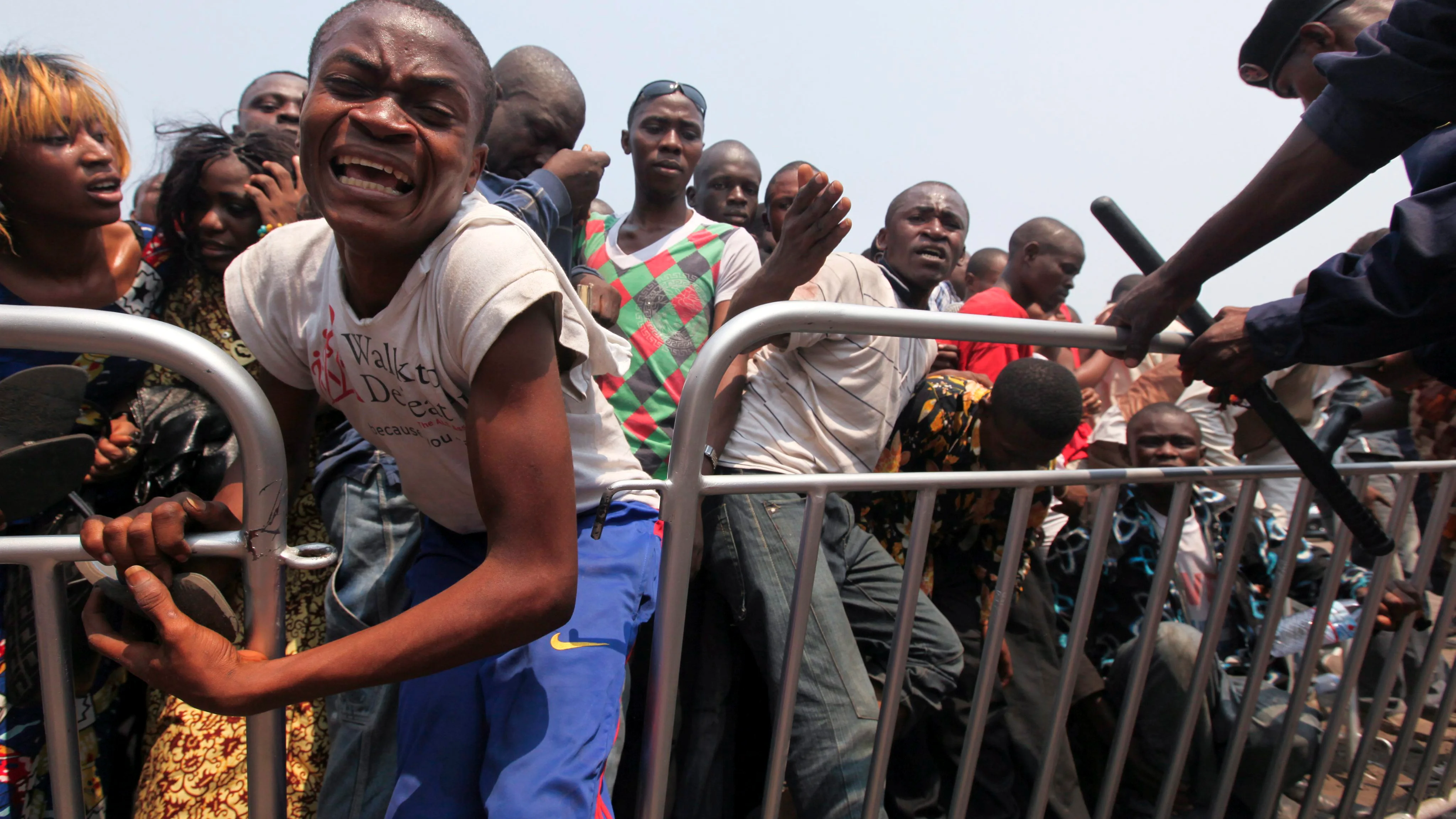 Choques entre policía y manifestantes en nueva jornada de protestas en la RDC