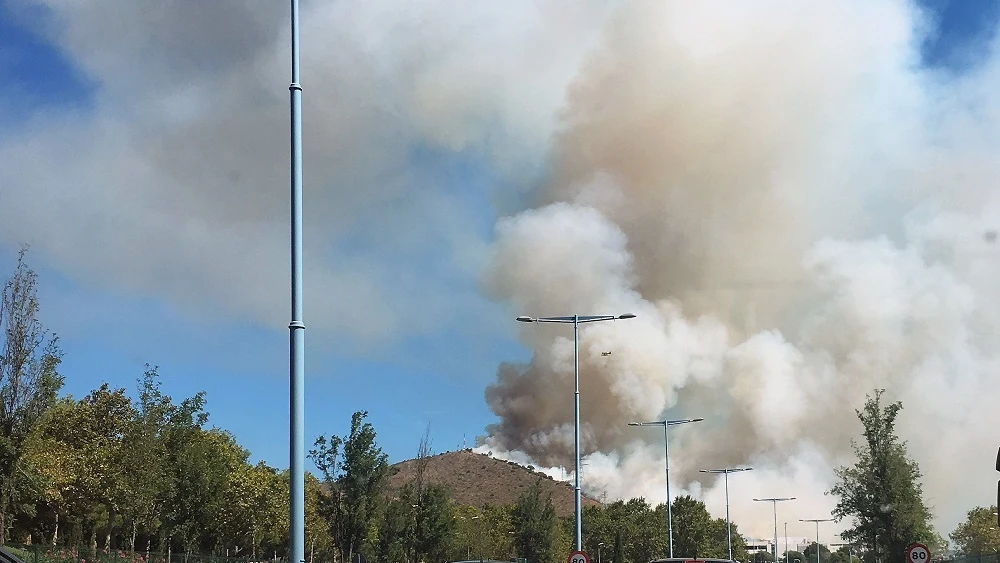 Incendio en el parque de Collserola, en Barcelona