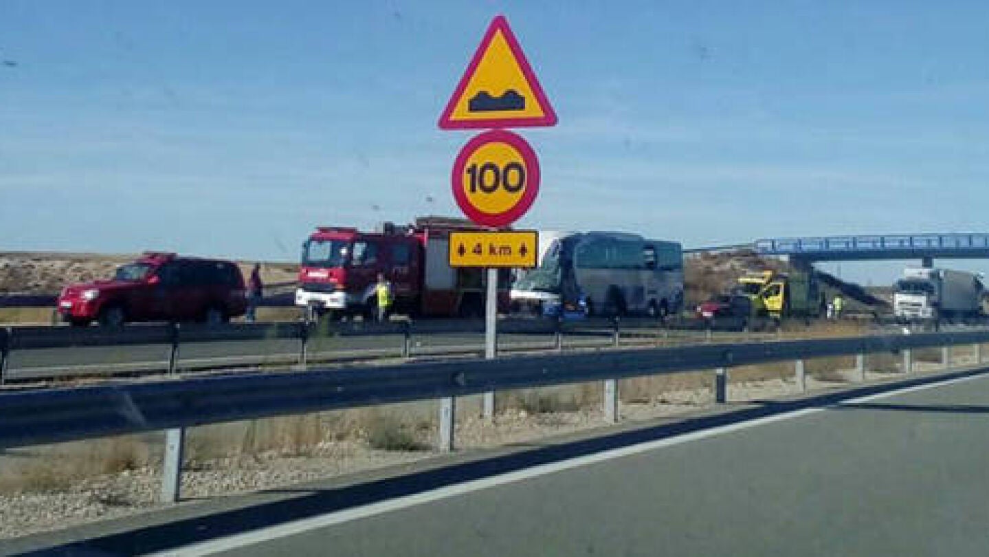 El accidente en la A-15 a su paso por Adradas, Soria.