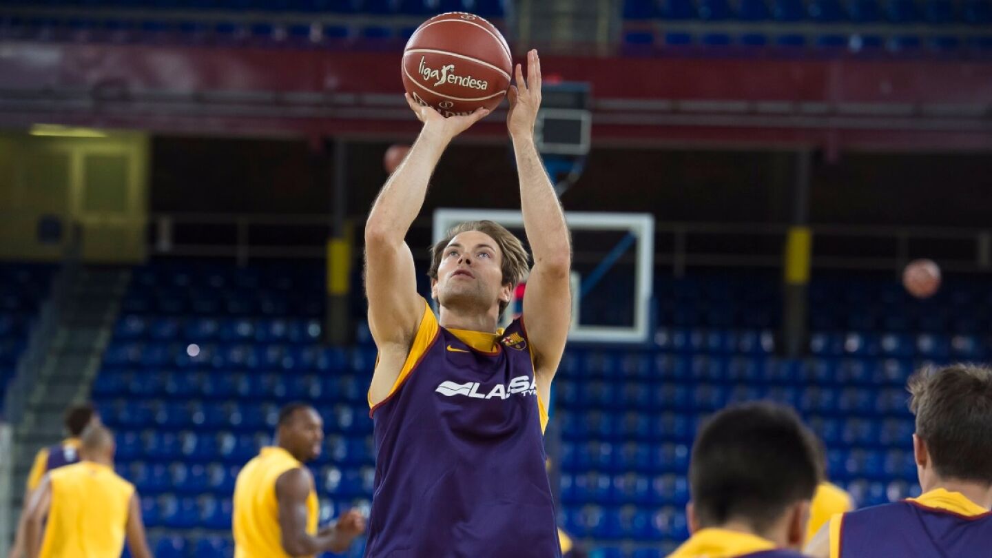 Koponen en un entrenamiento con el Bar&ccedil;a.