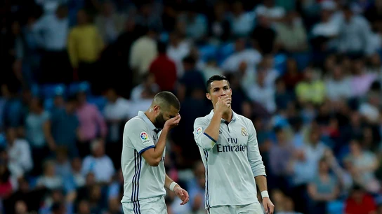 Benzema y Cristiano Ronaldo en el partido contra el Villarreal Benzema y Cristiano Ronaldo en el partido contra el Villarreal