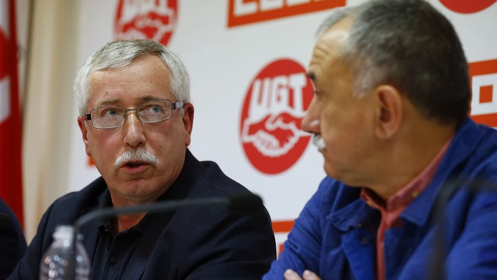 Los secretarios generales de UGT, Pepe Álvarez y de CCOO, Ignacio Fernández Toxo