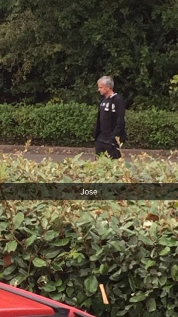 Mourinho, dirigiendo la peculiar sesión preparatoria