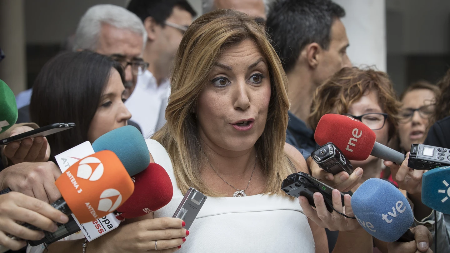 Susana Díaz dice que le causa "vergüenza ajena" que Rajoy quiera elecciones Susana Díaz dice que le causa "vergüenza ajena" que Rajoy quiera elecciones