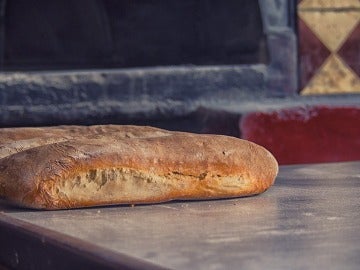 Quedará tan jugoso y crujiente que va a parecer que tienes un horno de leña en casa. 