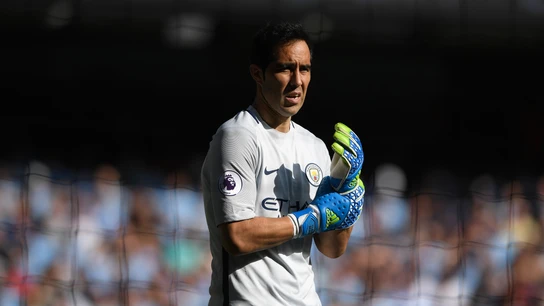 Claudio Bravo, en un partido con el Manchester City Claudio Bravo, en un partido con el Manchester City