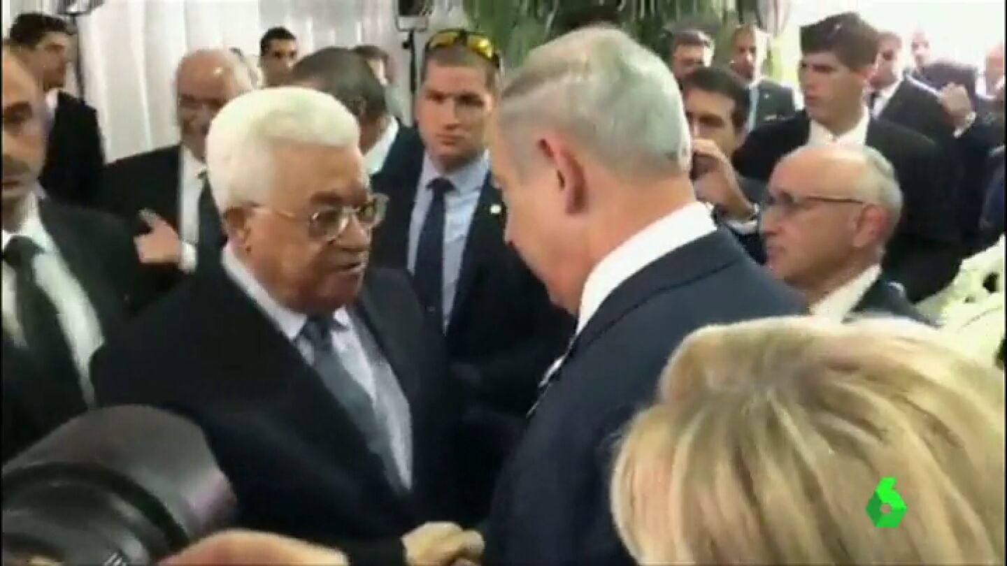 Frame 0.358563 de: funeral peres