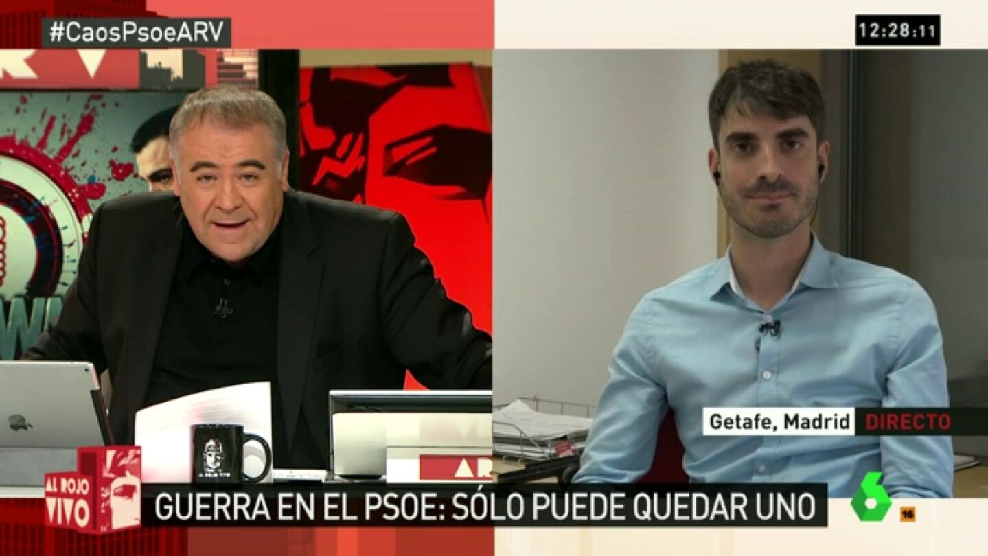 Pablo Sim&oacute;n: "Los cr&iacute;ticos a S&aacute;nchez pueden tener en la cabeza que con la abstenci&oacute;n al PP ganar&aacute;n tiempo"