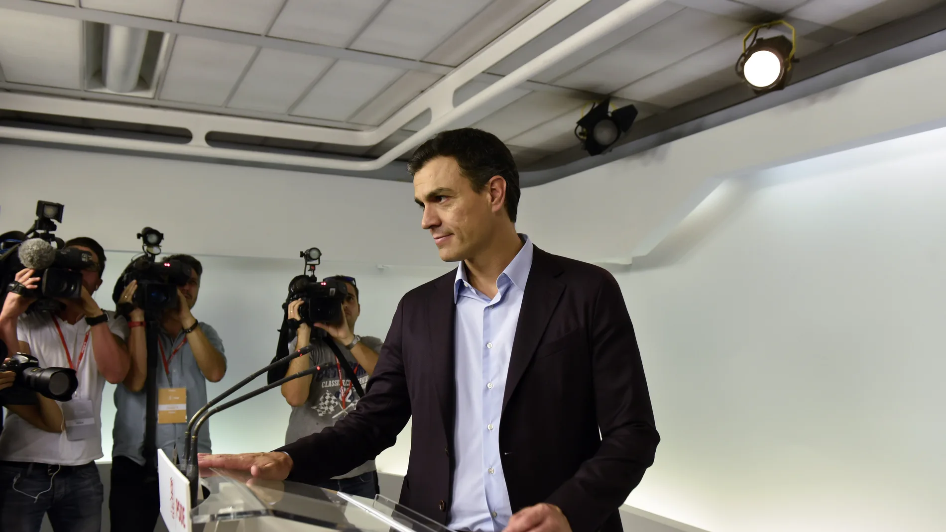 Pedro Sánchez, en su comparecencia tras dimitir como secretario general del PSOE