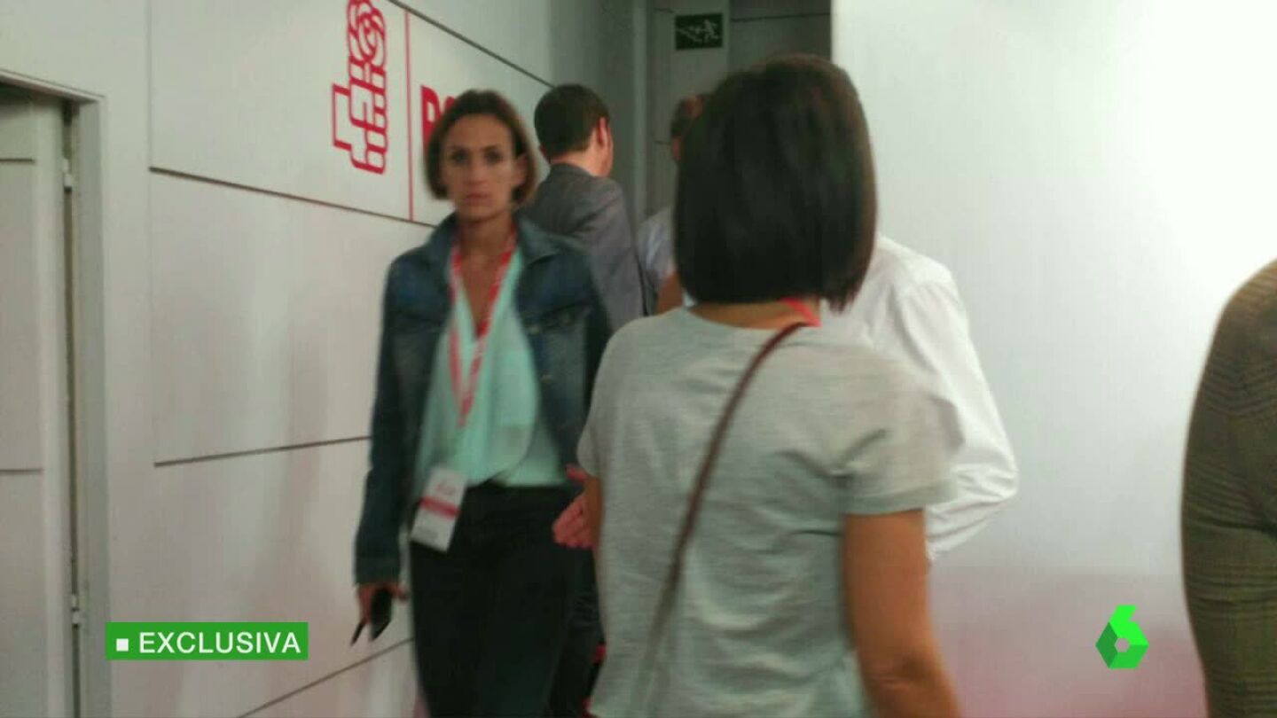 Momentos de tensi&oacute;n durante la votaci&oacute;n en el Comit&eacute; Federal del PSOE