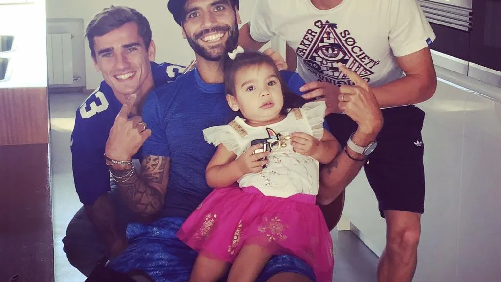 Augusto public&oacute; una foto junto a sus compa&ntilde;eros Griezmann y Gait&aacute;n