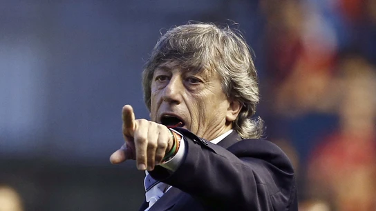 Enrique Martín, técnico de Osasuna Enrique Martín, técnico de Osasuna