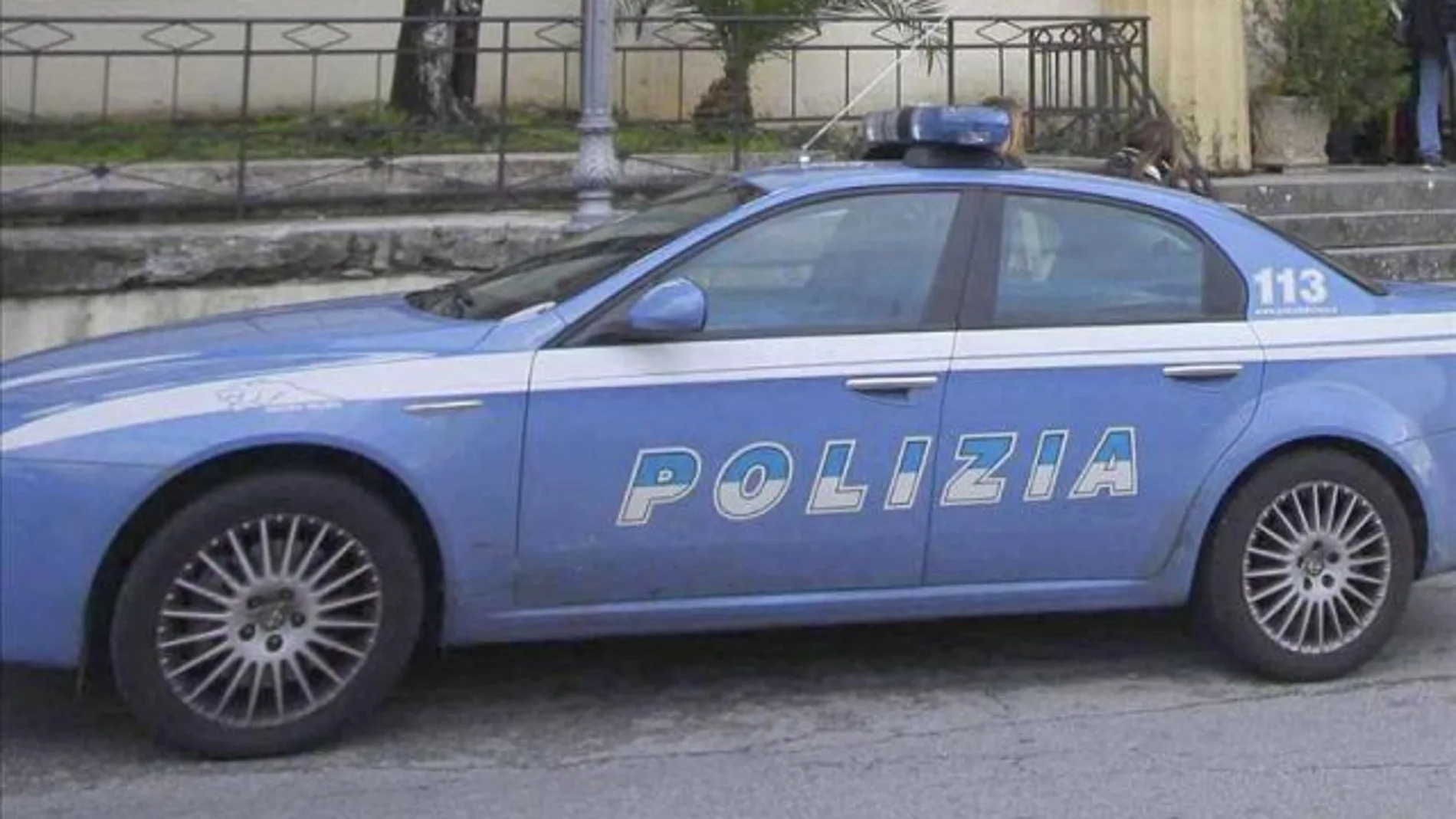 Imagen de archivo de un coche de la policía italiana.