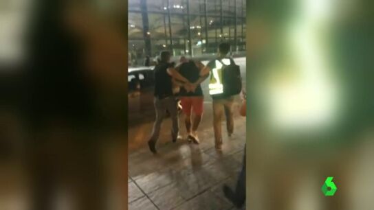 Frame 1.263254 de: IRLAND&Atilde;S