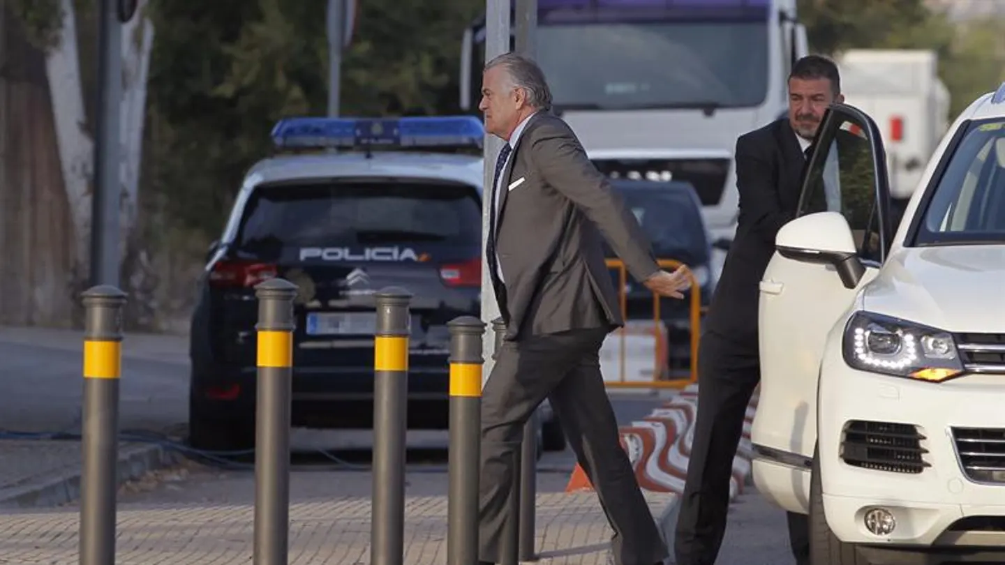 Luis Bárcenas, a su llegada a la Audiencia Nacional Luis Bárcenas, a su llegada a la Audiencia Nacional