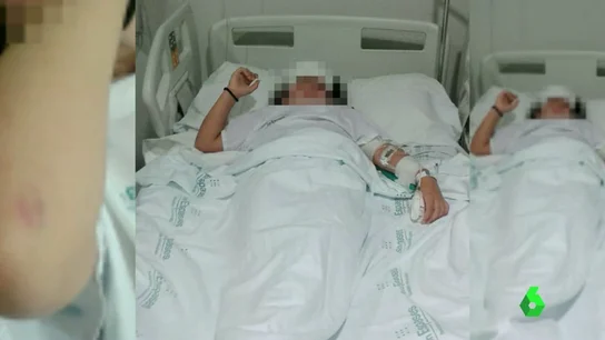 Frame 0.0 de: Una niña de 8 años recibe una paliza de 12 compañeros por coger un balón con el que jugaban en el recreo Frame 0.0 de: Una niña de 8 años recibe una paliza de 12 compañeros por coger un balón con el que jugaban en el recreo