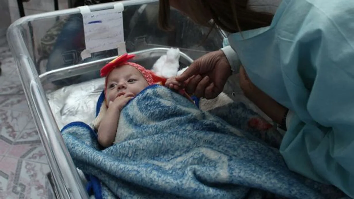 Mais, bebé siria de dos meses Mais, bebé siria de dos meses
