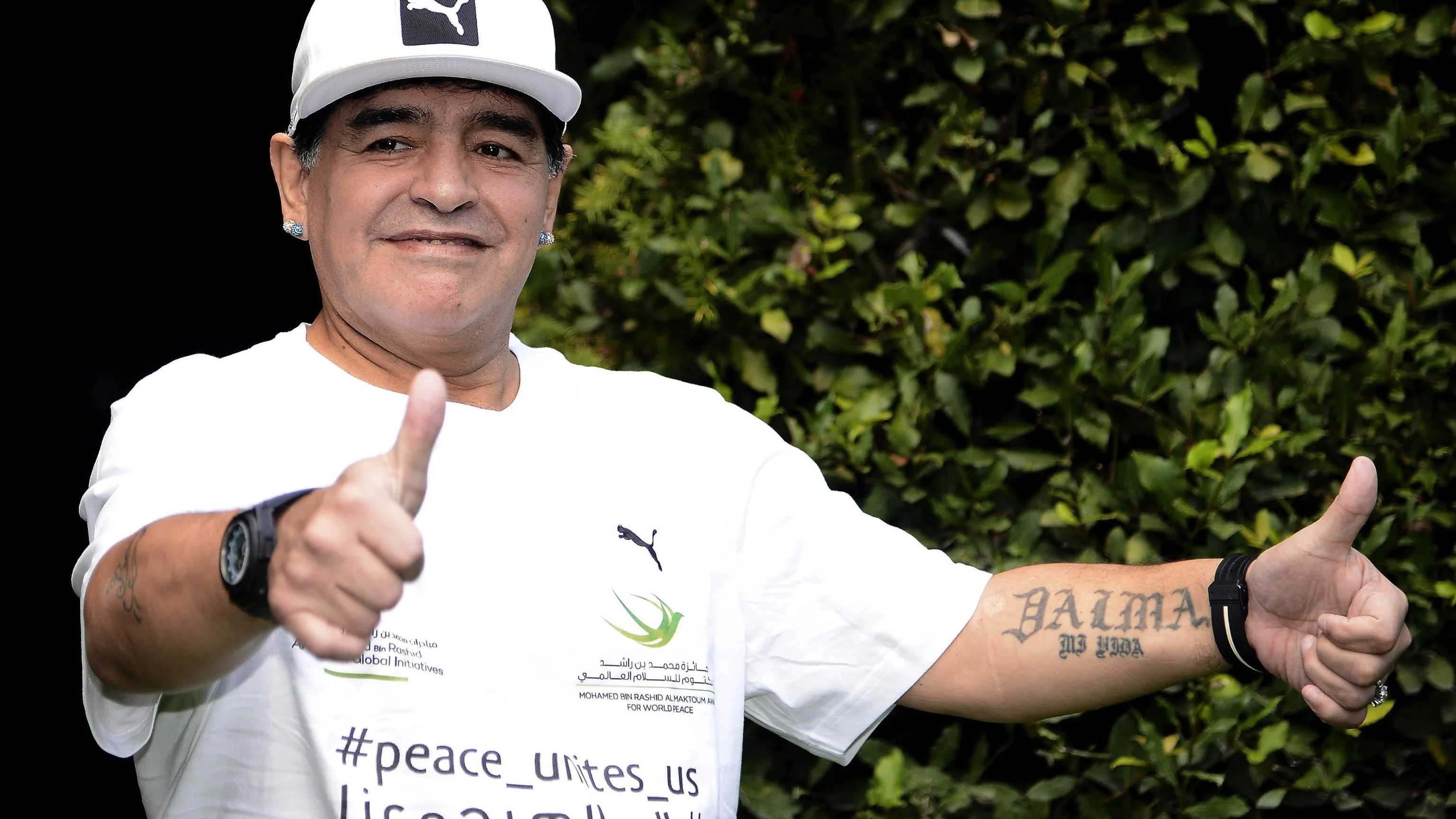 Maradona, en un acto en Italia