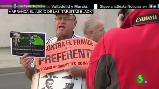 Frame 19.52878 de: "La Fashion Week de la corrupción", "Corrupto, que llegas tarde": el mix de los piropos a los imputados por las 'black' Frame 19.52878 de: "La Fashion Week de la corrupción", "Corrupto, que llegas tarde": el mix de los piropos a los imputados por las 'black'