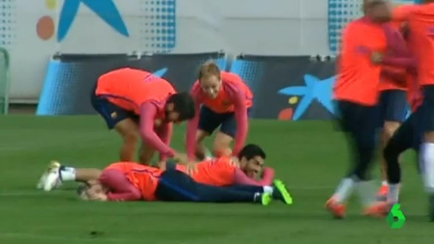 Messi y Su&aacute;rez, en el entrenamiento del Barcelona