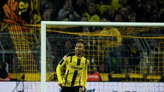 Aubameyang celebra su gol