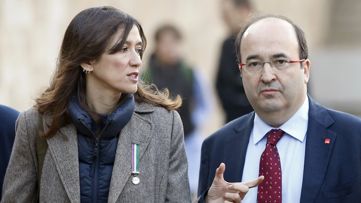 La alcaldesa de Santa Coloma de Gramanet, Núria Parlón, y el secretario general del PSC, Miquel Iceta, que se baten hoy en elecciones primarias La alcaldesa de Santa Coloma de Gramanet, Núria Parlón, y el secretario general del PSC, Miquel Iceta, que se baten hoy en elecciones primarias