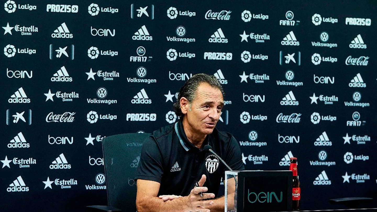 Cesare Prandelli, en rueda de prensa Cesare Prandelli, en rueda de prensa