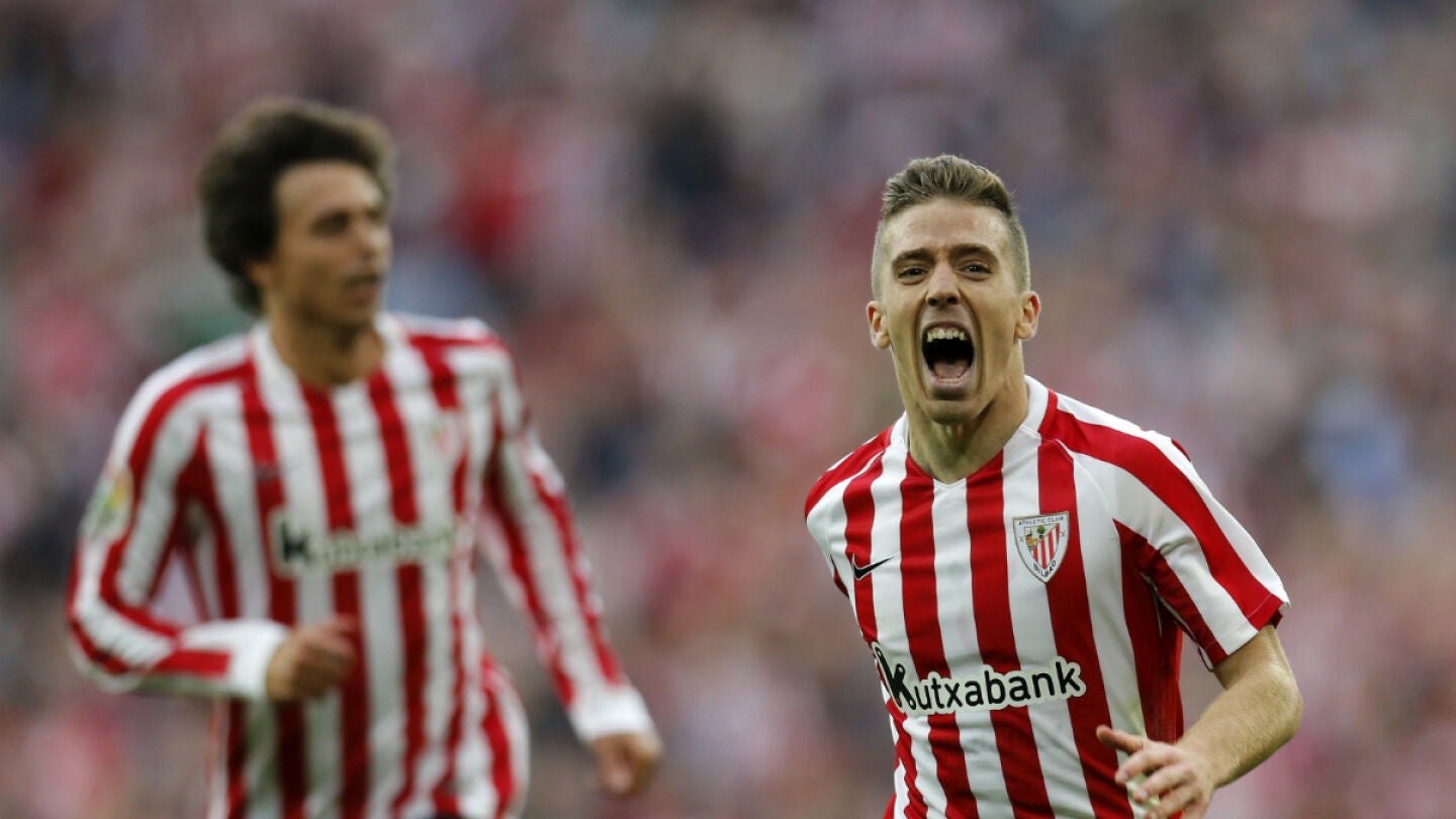 Muniain celebra un gol con el Athletic
