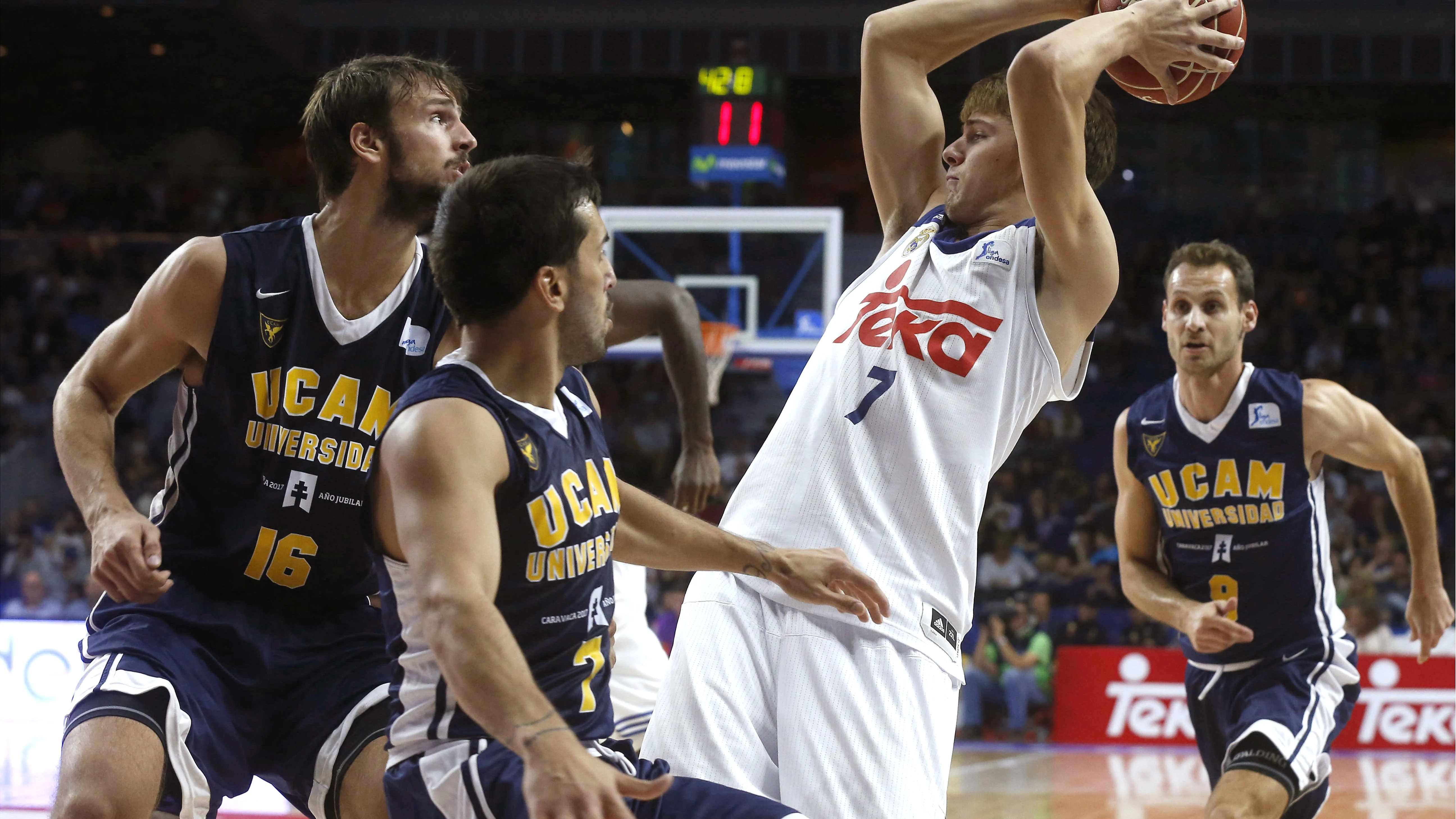 Luka Doncic, fundamental en la victoria del Real Madrid ante el UCAM Murcia